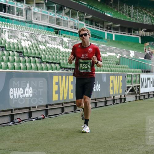 13.09.2026 - 21. swb-Marathon Bremen Michael Burmester http://msf.ph/oto/10439107 13.09.2026 12:41:23 Laufen im Stadion 126, 371, 453, 603, 640, 650, 671, 735, 744, 862, 912, 957, 1136, 1336, 1379, 1381, 1411, 1540, 1571, 1614, 1667, 1797, 1822, 1850, 1860, 1862, 1901, 1930, 1950, 2094, 2986, 3624, 4381, 4399, 4795, 4936, 5672, 6198, 6201, 6264, 7141, 7671, 8065, 8394, 9065, 9329, 13224, 277, 346, 466, 658, 895, 901, 1090, 1118, 1320, 1323, 1385, 1485, 1583, 1604, 1754, 1911, 2073, 2141, 2352, 2585, 2670, 3080, 3606, 3617, 5160, 7244, 8729 meine-sportfotos.de
