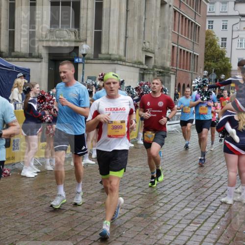 13.09.2026 - Kiel Lauf Yannick Fuchs http://msf.ph/oto/10439293 13.09.2026 11:50:36 Ziel 2063 meine-sportfotos.de