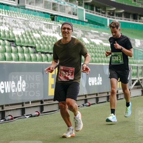 13.09.2026 - 21. swb-Marathon Bremen Michael Burmester http://msf.ph/oto/10439345 13.09.2026 12:41:35 Laufen im Stadion 126, 371, 603, 640, 650, 671, 735, 744, 862, 912, 957, 1136, 1336, 1381, 1411, 1571, 1614, 1667, 1797, 1822, 1850, 1860, 1862, 1901, 1930, 1950, 2094, 2986, 3368, 3624, 4381, 4399, 4795, 4936, 5672, 6198, 6201, 6264, 6929, 6991, 7141, 7671, 8065, 8383, 8394, 9065, 9329, 13224, 277, 346, 466, 658, 895, 901, 1090, 1118, 1248, 1320, 1323, 1385, 1472, 1587, 1604, 1754, 1911, 2141, 2352, 2585, 2670, 3080, 3606, 5160, 5163, 8729 meine-sportfotos.de
