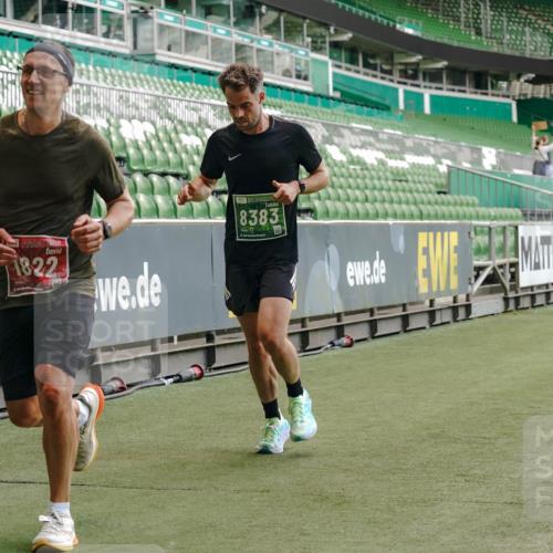 13.09.2026 - 21. swb-Marathon Bremen Michael Burmester http://msf.ph/oto/10439380 13.09.2026 12:41:36 Laufen im Stadion 126, 371, 603, 640, 650, 671, 735, 744, 862, 912, 957, 1136, 1336, 1381, 1411, 1571, 1614, 1667, 1797, 1822, 1850, 1860, 1862, 1901, 1930, 1950, 2094, 2986, 3368, 3624, 4381, 4399, 4795, 4936, 5672, 6198, 6201, 6264, 6929, 6991, 7141, 7671, 8065, 8383, 8394, 9065, 9329, 13224, 277, 346, 466, 658, 895, 901, 1090, 1118, 1248, 1320, 1323, 1385, 1472, 1587, 1604, 1717, 1751, 1754, 1911, 2141, 2352, 2585, 2670, 3080, 3606, 5160, 5163, 8729 meine-sportfotos.de