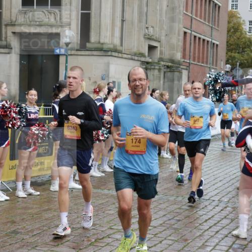 13.09.2026 - Kiel Lauf Yannick Fuchs http://msf.ph/oto/10439562 13.09.2026 11:50:52 Ziel 2063 meine-sportfotos.de