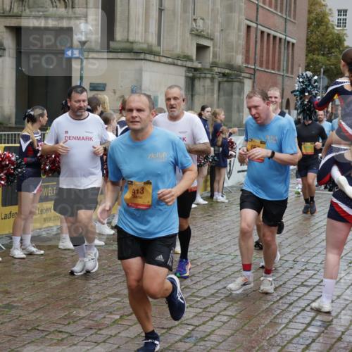 13.09.2026 - Kiel Lauf Yannick Fuchs http://msf.ph/oto/10439586 13.09.2026 11:50:53 Ziel 2063 meine-sportfotos.de