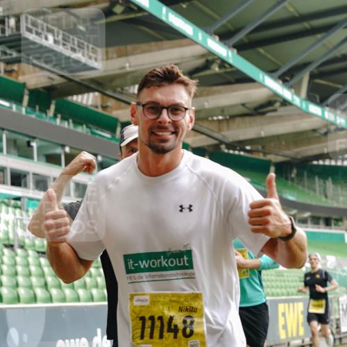 13.09.2026 - 21. swb-Marathon Bremen Michael Burmester http://msf.ph/oto/10439621 13.09.2026 10:27:19 Laufen im Stadion 10096, 10142, 10172, 10189, 10210, 10214, 10223, 10228, 10231, 10269, 10289, 10293, 10310, 10318, 10319, 10352, 10393, 10398, 10436, 10445, 10447, 10454, 10464, 10489, 10504, 10508, 10514, 10536, 10541, 10566, 10583, 10594, 10628, 10638, 10735, 10744, 10806, 10807, 10846, 10860, 10866, 10873, 10897, 10898, 10917, 10956, 10987, 10992, 11015, 11060, 11063, 11076, 11110, 11111, 11130, 11135, 11148, 11155, 11187, 11193, 11199, 11209, 11232, 11279 meine-sportfotos.de