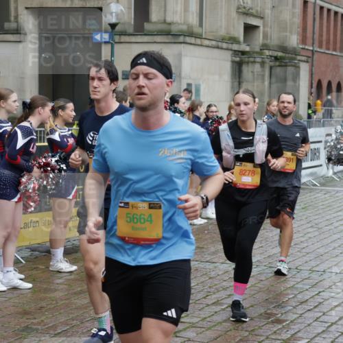 13.09.2026 - Kiel Lauf Yannick Fuchs http://msf.ph/oto/10439652 13.09.2026 11:51:00 Ziel 2063 meine-sportfotos.de