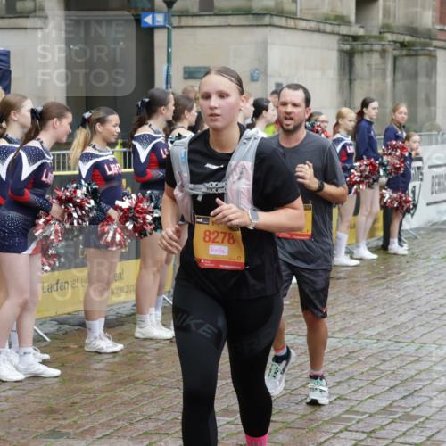 13.09.2026 - Kiel Lauf Yannick Fuchs http://msf.ph/oto/10439661 13.09.2026 11:51:01 Ziel 2063 meine-sportfotos.de