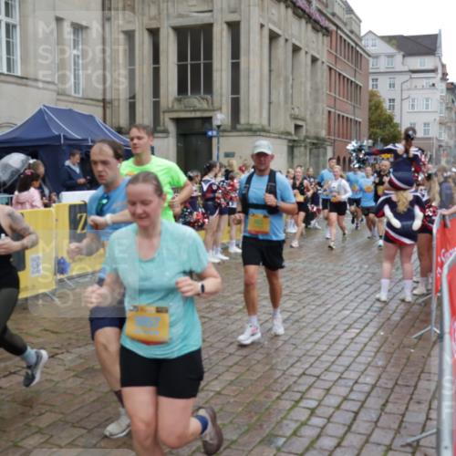 13.09.2026 - Kiel Lauf Yannick Fuchs http://msf.ph/oto/10439796 13.09.2026 11:51:13 Ziel 2063 meine-sportfotos.de