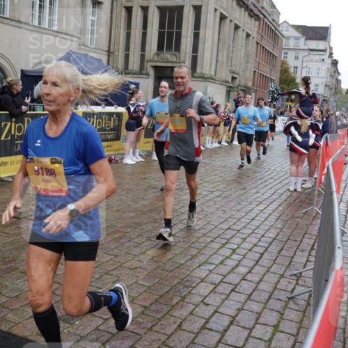 13.09.2026 - Kiel Lauf Yannick Fuchs http://msf.ph/oto/10440062 13.09.2026 11:51:29 Ziel 2063 meine-sportfotos.de