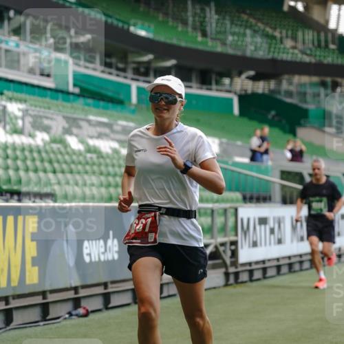 13.09.2026 - 21. swb-Marathon Bremen Michael Burmester http://msf.ph/oto/10440072 13.09.2026 12:42:05 Laufen im Stadion 371, 439, 603, 640, 650, 735, 744, 749, 957, 1009, 1223, 1224, 1336, 1381, 1411, 1571, 1614, 1619, 1667, 1712, 1745, 1797, 1822, 1850, 1862, 1930, 2094, 2207, 2986, 3368, 3624, 4399, 4795, 4847, 4936, 5672, 5828, 6198, 6264, 6929, 6991, 7141, 8065, 8311, 8383, 8394, 8994, 9065, 9120, 9329, 277, 346, 807, 895, 901, 1090, 1118, 1248, 1320, 1323, 1472, 1576, 1587, 1604, 1717, 1751, 1758, 1911, 2141, 2352, 2585, 2670, 3080, 3606, 5160, 5163, 5912 meine-sportfotos.de