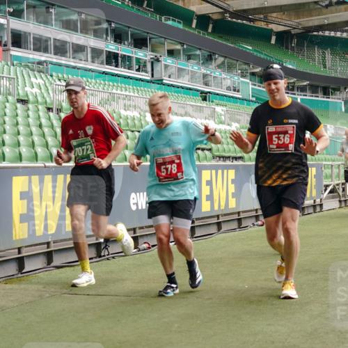 13.09.2026 - 21. swb-Marathon Bremen Michael Burmester http://msf.ph/oto/10440237 13.09.2026 13:06:43 Laufen im Stadion 109, 132, 156, 217, 244, 287, 303, 310, 372, 394, 430, 454, 489, 578, 607, 613, 716, 784, 831, 834, 846, 891, 900, 922, 1073, 1083, 1189, 1205, 1243, 1274, 1308, 1365, 1369, 1380, 1387, 1437, 1533, 1545, 1574, 1581, 1600, 1823, 1841, 1848, 1854, 1871, 1909, 1926, 1938, 2070, 2076, 2090, 2219, 2241, 2244, 2265, 2275, 2283, 2301, 2310, 2318, 2355, 2356, 2393, 2440, 2464, 2699, 2707, 2721, 2731, 2755, 2818, 2902, 2911, 2960, 3115, 3278, 3444, 3485 meine-sportfotos.de