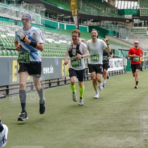 13.09.2026 - 21. swb-Marathon Bremen Michael Burmester http://msf.ph/oto/10440477 13.09.2026 12:42:16 Laufen im Stadion 371, 439, 650, 744, 749, 957, 1009, 1223, 1224, 1336, 1381, 1411, 1562, 1614, 1619, 1667, 1712, 1745, 1797, 1822, 1850, 1862, 1879, 2094, 2207, 2651, 2986, 3251, 3368, 3584, 3624, 4096, 4399, 4795, 4847, 4936, 5663, 5672, 5828, 6198, 6264, 6929, 6991, 7141, 8065, 8311, 8383, 8394, 8994, 9065, 9120, 9533, 277, 346, 807, 895, 901, 1118, 1248, 1320, 1323, 1472, 1576, 1587, 1604, 1717, 1751, 1758, 1911, 2141, 2352, 2670, 3080, 3606, 5160, 5163, 5912 meine-sportfotos.de