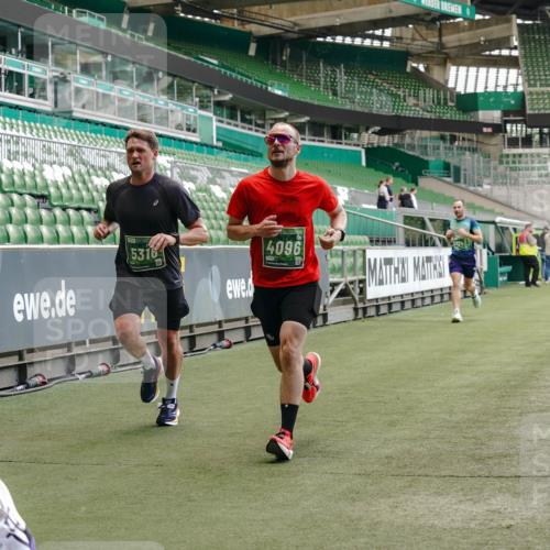 13.09.2026 - 21. swb-Marathon Bremen Michael Burmester http://msf.ph/oto/10440571 13.09.2026 12:42:19 Laufen im Stadion 371, 439, 650, 749, 957, 1009, 1223, 1224, 1336, 1381, 1411, 1562, 1614, 1619, 1667, 1712, 1745, 1797, 1822, 1850, 1862, 1879, 2094, 2207, 2651, 2986, 3251, 3368, 3584, 3624, 4096, 4399, 4795, 4847, 4936, 5663, 5672, 5828, 6198, 6264, 6929, 6991, 7141, 8065, 8311, 8383, 8394, 8994, 9065, 9120, 9533, 277, 346, 807, 895, 901, 1118, 1248, 1320, 1323, 1472, 1576, 1587, 1604, 1717, 1751, 1758, 1911, 2141, 2352, 2670, 3080, 3606, 5160, 5163, 5912 meine-sportfotos.de