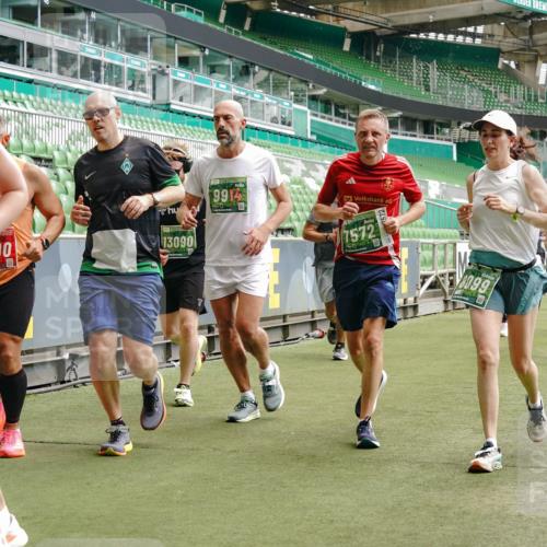 13.09.2026 - 21. swb-Marathon Bremen Michael Burmester http://msf.ph/oto/10440834 13.09.2026 13:06:52 Laufen im Stadion 109, 132, 156, 217, 244, 287, 303, 310, 372, 394, 430, 454, 489, 578, 607, 613, 682, 716, 784, 809, 831, 834, 846, 891, 900, 922, 1083, 1173, 1189, 1205, 1274, 1322, 1364, 1365, 1369, 1380, 1387, 1437, 1532, 1533, 1545, 1574, 1581, 1600, 1823, 1841, 1848, 1854, 1871, 1909, 1926, 1938, 2070, 2076, 2090, 2219, 2244, 2265, 2275, 2283, 2310, 2318, 2355, 2356, 2393, 2440, 2464, 2492, 2699, 2707, 2721, 2731, 2755, 2818, 2902, 2911, 2949, 2960, 3115, 3485 meine-sportfotos.de
