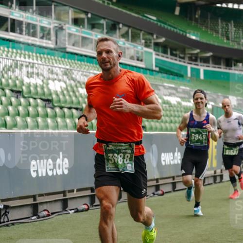 13.09.2026 - 21. swb-Marathon Bremen Michael Burmester http://msf.ph/oto/10441007 13.09.2026 12:42:34 Laufen im Stadion 439, 749, 1009, 1223, 1224, 1411, 1562, 1619, 1667, 1712, 1745, 1797, 1822, 1850, 1862, 1879, 1921, 2094, 2207, 2651, 2683, 2986, 3251, 3368, 3584, 3624, 3688, 4096, 4399, 4795, 4847, 5316, 5663, 5672, 5828, 6198, 6264, 6359, 6929, 6991, 7141, 8065, 8311, 8383, 8394, 8689, 8749, 8994, 9065, 9120, 9200, 9533, 9849, 277, 346, 453, 807, 895, 901, 1118, 1248, 1320, 1323, 1472, 1576, 1587, 1717, 1751, 1758, 1911, 2141, 2352, 2670, 3080, 3606, 5160, 5163, 5912 meine-sportfotos.de