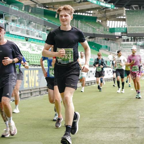 13.09.2026 - 21. swb-Marathon Bremen Michael Burmester http://msf.ph/oto/10441217 13.09.2026 13:06:58 Laufen im Stadion 109, 132, 156, 217, 287, 303, 310, 372, 394, 430, 454, 489, 578, 607, 613, 682, 716, 784, 809, 831, 834, 846, 891, 922, 1083, 1173, 1189, 1205, 1210, 1274, 1322, 1364, 1365, 1369, 1380, 1387, 1437, 1532, 1533, 1545, 1574, 1581, 1600, 1823, 1841, 1848, 1854, 1871, 1909, 1926, 1938, 2070, 2076, 2090, 2219, 2244, 2265, 2275, 2283, 2310, 2318, 2355, 2356, 2393, 2405, 2440, 2464, 2492, 2565, 2699, 2707, 2721, 2731, 2755, 2818, 2902, 2911, 2949, 2960, 3115 meine-sportfotos.de