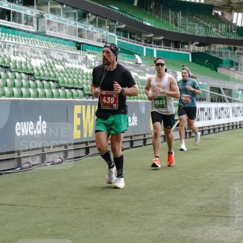 13.09.2026 - 21. swb-Marathon Bremen Michael Burmester http://msf.ph/oto/10441252 13.09.2026 12:42:42 Laufen im Stadion 439, 749, 819, 1009, 1223, 1224, 1411, 1562, 1619, 1667, 1712, 1745, 1822, 1850, 1862, 1879, 1921, 2094, 2207, 2651, 2683, 3251, 3368, 3584, 3624, 3688, 4096, 4399, 4795, 4847, 5316, 5663, 5672, 5828, 6198, 6264, 6359, 6929, 6991, 7141, 8311, 8383, 8394, 8689, 8749, 8994, 9120, 9153, 9200, 9233, 9533, 9849, 277, 346, 453, 807, 901, 1118, 1248, 1320, 1323, 1472, 1576, 1587, 1717, 1751, 1758, 1911, 2141, 2352, 3080, 3606, 5160, 5163, 5912 meine-sportfotos.de