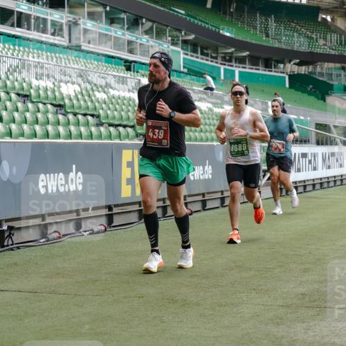 13.09.2026 - 21. swb-Marathon Bremen Michael Burmester http://msf.ph/oto/10441266 13.09.2026 12:42:42 Laufen im Stadion 439, 749, 819, 1009, 1223, 1224, 1411, 1562, 1619, 1667, 1712, 1745, 1822, 1850, 1862, 1879, 1921, 2094, 2207, 2651, 2683, 3251, 3368, 3584, 3624, 3688, 4096, 4399, 4795, 4847, 5316, 5663, 5672, 5828, 6198, 6264, 6359, 6929, 6991, 7141, 8311, 8383, 8394, 8689, 8749, 8994, 9120, 9153, 9200, 9233, 9533, 9849, 277, 346, 453, 807, 901, 1118, 1248, 1320, 1323, 1472, 1576, 1587, 1717, 1751, 1758, 1911, 2141, 2352, 3080, 3606, 5160, 5163, 5912 meine-sportfotos.de
