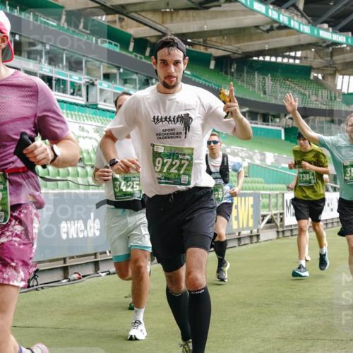 13.09.2026 - 21. swb-Marathon Bremen Michael Burmester http://msf.ph/oto/10441520 13.09.2026 13:07:02 Laufen im Stadion 109, 132, 156, 217, 287, 303, 310, 372, 394, 430, 454, 489, 578, 607, 613, 682, 716, 784, 809, 831, 834, 846, 911, 922, 1083, 1173, 1189, 1205, 1210, 1274, 1322, 1364, 1365, 1369, 1380, 1387, 1437, 1532, 1533, 1545, 1574, 1581, 1600, 1823, 1841, 1848, 1854, 1871, 1909, 1926, 1938, 2003, 2070, 2076, 2090, 2219, 2244, 2265, 2275, 2283, 2310, 2318, 2355, 2356, 2393, 2405, 2440, 2464, 2492, 2565, 2699, 2707, 2721, 2731, 2755, 2802, 2818, 2831, 2902, 2911, 2949, 2960, 3115 meine-sportfotos.de