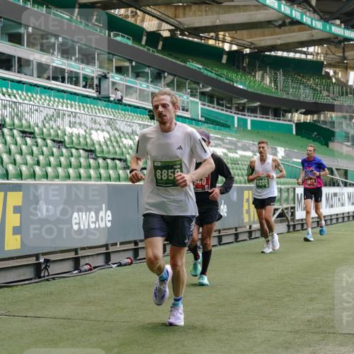 13.09.2026 - 21. swb-Marathon Bremen Michael Burmester http://msf.ph/oto/10441531 13.09.2026 12:42:52 Laufen im Stadion 439, 749, 819, 1009, 1223, 1224, 1411, 1562, 1619, 1667, 1712, 1745, 1822, 1850, 1862, 1879, 1921, 2094, 2207, 2651, 2683, 3251, 3368, 3500, 3584, 3624, 3688, 4096, 4847, 5199, 5316, 5663, 5672, 5828, 6198, 6264, 6359, 6579, 6929, 6991, 7141, 7841, 7950, 8311, 8383, 8394, 8689, 8749, 8850, 8994, 9120, 9153, 9200, 9233, 9533, 9849, 277, 453, 807, 901, 1248, 1320, 1323, 1472, 1576, 1587, 1717, 1751, 1758, 1911, 2352, 3080, 3606, 5160, 5163, 5912 meine-sportfotos.de