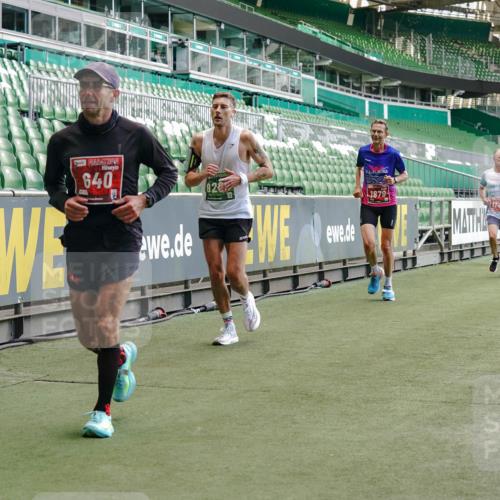13.09.2026 - 21. swb-Marathon Bremen Michael Burmester http://msf.ph/oto/10441599 13.09.2026 12:42:54 Laufen im Stadion 439, 749, 819, 1009, 1223, 1224, 1411, 1562, 1619, 1667, 1712, 1745, 1822, 1850, 1862, 1879, 1921, 2094, 2207, 2651, 2683, 3251, 3368, 3500, 3584, 3624, 3688, 4096, 4847, 5199, 5316, 5663, 5672, 5828, 6198, 6264, 6359, 6579, 6929, 6991, 7141, 7170, 7841, 7950, 8311, 8383, 8394, 8689, 8749, 8850, 8994, 9120, 9153, 9200, 9233, 9533, 9849, 277, 453, 807, 901, 1248, 1320, 1323, 1472, 1576, 1587, 1717, 1751, 1758, 1911, 2352, 3080, 3606, 5160, 5163, 5912 meine-sportfotos.de