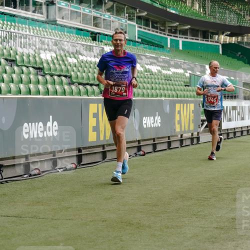 13.09.2026 - 21. swb-Marathon Bremen Michael Burmester http://msf.ph/oto/10441612 13.09.2026 12:42:55 Laufen im Stadion 439, 749, 819, 1009, 1223, 1224, 1411, 1562, 1619, 1667, 1712, 1745, 1822, 1850, 1862, 1879, 1921, 2094, 2207, 2651, 2683, 3251, 3368, 3500, 3584, 3624, 3688, 4096, 4847, 5199, 5316, 5601, 5663, 5672, 5828, 6198, 6264, 6359, 6579, 6929, 6991, 7141, 7170, 7841, 7950, 8311, 8383, 8394, 8689, 8749, 8850, 8994, 9120, 9153, 9200, 9233, 9533, 9849, 277, 453, 807, 901, 1248, 1320, 1323, 1472, 1576, 1587, 1717, 1751, 1758, 1911, 2352, 3080, 3606, 5160, 5163, 5912 meine-sportfotos.de