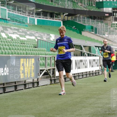 13.09.2026 - 21. swb-Marathon Bremen Michael Burmester http://msf.ph/oto/10441680 13.09.2026 10:28:03 Laufen im Stadion 10096, 10142, 10172, 10189, 10223, 10231, 10267, 10269, 10270, 10289, 10293, 10294, 10310, 10316, 10319, 10329, 10393, 10421, 10464, 10489, 10504, 10508, 10514, 10525, 10538, 10541, 10544, 10566, 10583, 10594, 10628, 10638, 10655, 10709, 10739, 10744, 10770, 10807, 10814, 10835, 10846, 10860, 10873, 10876, 10897, 10898, 10910, 10917, 10923, 10956, 10992, 10993, 11005, 11035, 11058, 11060, 11063, 11076, 11087, 11092, 11110, 11111, 11135, 11148, 11170, 11193 meine-sportfotos.de