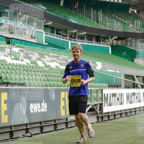 13.09.2026 - 21. swb-Marathon Bremen Michael Burmester http://msf.ph/oto/10441738 13.09.2026 10:28:04 Laufen im Stadion 10096, 10142, 10172, 10189, 10223, 10231, 10267, 10269, 10270, 10289, 10293, 10294, 10310, 10316, 10319, 10329, 10393, 10421, 10464, 10489, 10504, 10508, 10514, 10525, 10538, 10541, 10544, 10566, 10583, 10594, 10628, 10638, 10655, 10709, 10739, 10744, 10770, 10807, 10814, 10835, 10846, 10860, 10873, 10876, 10897, 10898, 10910, 10917, 10923, 10956, 10992, 10993, 11005, 11035, 11058, 11060, 11063, 11076, 11087, 11092, 11110, 11111, 11148, 11170, 11193 meine-sportfotos.de