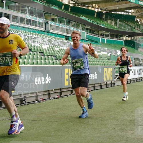 13.09.2026 - 21. swb-Marathon Bremen Michael Burmester http://msf.ph/oto/10441833 13.09.2026 12:43:08 Laufen im Stadion 439, 749, 819, 1009, 1223, 1224, 1372, 1562, 1619, 1667, 1712, 1745, 1850, 1862, 1879, 1921, 2094, 2207, 2651, 2683, 3251, 3368, 3500, 3584, 3688, 4096, 4847, 4904, 5143, 5199, 5316, 5601, 5663, 5672, 5776, 5828, 6359, 6579, 6929, 6991, 7141, 7170, 7841, 7950, 8311, 8383, 8394, 8689, 8749, 8850, 8994, 9120, 9153, 9200, 9233, 9533, 9849, 277, 453, 807, 862, 901, 1248, 1320, 1323, 1472, 1576, 1587, 1717, 1751, 1758, 5160, 5163, 5912 meine-sportfotos.de