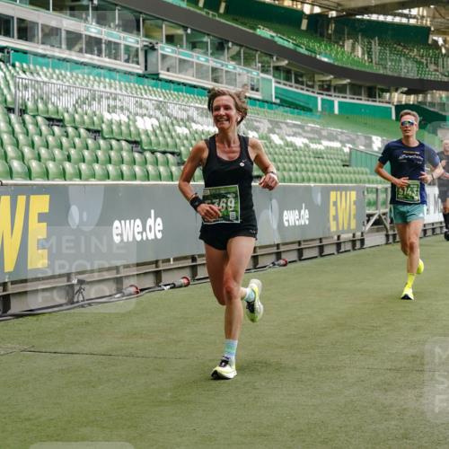 13.09.2026 - 21. swb-Marathon Bremen Michael Burmester http://msf.ph/oto/10441874 13.09.2026 12:43:09 Laufen im Stadion 439, 749, 819, 1009, 1223, 1224, 1372, 1562, 1619, 1667, 1712, 1745, 1850, 1862, 1879, 1921, 2094, 2207, 2651, 2683, 3251, 3368, 3500, 3584, 3688, 4096, 4847, 4904, 5143, 5199, 5316, 5369, 5601, 5663, 5672, 5776, 5828, 6359, 6579, 6929, 6991, 7141, 7170, 7841, 7950, 8311, 8383, 8394, 8689, 8749, 8850, 8994, 9120, 9153, 9200, 9233, 9533, 9849, 277, 453, 807, 862, 901, 1136, 1248, 1320, 1323, 1472, 1576, 1587, 1717, 1751, 1758, 5160, 5163, 5912 meine-sportfotos.de