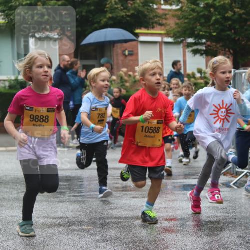 13.09.2026 - Kiel Lauf Markus Tischler http://msf.ph/oto/10441937 13.09.2026 08:33:40 Fleethörn 08, 39, 2715, 28, 9888, 782, 10588 meine-sportfotos.de