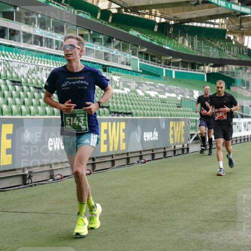 13.09.2026 - 21. swb-Marathon Bremen Michael Burmester http://msf.ph/oto/10441950 13.09.2026 12:43:11 Laufen im Stadion 439, 749, 819, 1009, 1223, 1224, 1372, 1562, 1619, 1667, 1712, 1745, 1850, 1862, 1879, 1921, 2094, 2207, 2651, 2683, 3251, 3368, 3500, 3584, 3688, 4096, 4739, 4847, 4904, 5143, 5199, 5316, 5369, 5601, 5663, 5672, 5776, 5828, 6359, 6579, 6929, 6991, 7141, 7170, 7841, 7950, 8311, 8383, 8394, 8689, 8749, 8850, 8994, 9120, 9153, 9200, 9233, 9533, 9849, 453, 807, 862, 901, 1136, 1248, 1323, 1472, 1576, 1587, 1717, 1751, 1758, 5160, 5163, 5912 meine-sportfotos.de