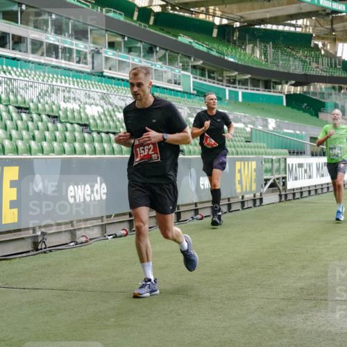 13.09.2026 - 21. swb-Marathon Bremen Michael Burmester http://msf.ph/oto/10442018 13.09.2026 12:43:13 Laufen im Stadion 439, 749, 819, 969, 1009, 1223, 1224, 1372, 1562, 1619, 1667, 1712, 1745, 1850, 1862, 1879, 1921, 2094, 2207, 2651, 2683, 3251, 3368, 3500, 3584, 3688, 4096, 4739, 4847, 4904, 5143, 5199, 5316, 5369, 5601, 5663, 5672, 5776, 5828, 6359, 6579, 6929, 6991, 7141, 7170, 7841, 7950, 8311, 8383, 8394, 8689, 8749, 8850, 8994, 9120, 9153, 9200, 9233, 9533, 9849, 126, 453, 807, 862, 901, 912, 1136, 1248, 1472, 1576, 1587, 1717, 1751, 1758, 5160, 5163, 5912 meine-sportfotos.de
