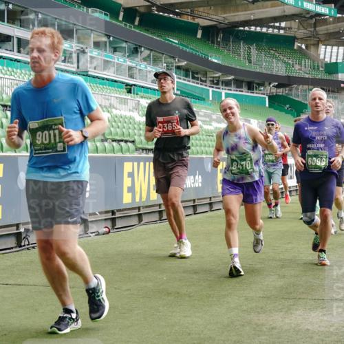 13.09.2026 - 21. swb-Marathon Bremen Michael Burmester http://msf.ph/oto/10442030 13.09.2026 13:07:09 Laufen im Stadion 109, 132, 156, 217, 287, 303, 310, 372, 430, 454, 489, 578, 607, 613, 682, 716, 784, 800, 808, 809, 831, 834, 846, 911, 922, 1083, 1173, 1189, 1205, 1210, 1274, 1322, 1364, 1365, 1369, 1387, 1395, 1437, 1532, 1533, 1545, 1574, 1581, 1600, 1823, 1831, 1841, 1848, 1854, 1871, 1909, 1926, 1938, 2003, 2070, 2076, 2090, 2219, 2244, 2275, 2283, 2310, 2318, 2355, 2356, 2393, 2405, 2440, 2464, 2492, 2565, 2699, 2707, 2721, 2731, 2755, 2802, 2818, 2831, 2866, 2902, 2911, 2949, 2960, 3115 meine-sportfotos.de