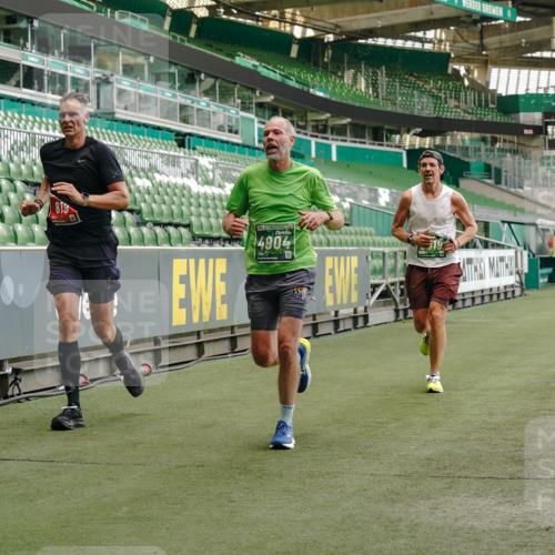 13.09.2026 - 21. swb-Marathon Bremen Michael Burmester http://msf.ph/oto/10442103 13.09.2026 12:43:15 Laufen im Stadion 439, 623, 749, 819, 969, 1009, 1223, 1224, 1372, 1562, 1619, 1667, 1712, 1745, 1770, 1850, 1862, 1879, 1921, 2094, 2207, 2651, 2683, 3251, 3368, 3500, 3584, 3688, 4096, 4739, 4847, 4904, 5143, 5199, 5316, 5369, 5601, 5663, 5672, 5776, 5828, 6359, 6579, 6929, 6991, 7141, 7170, 7841, 7950, 8311, 8383, 8394, 8689, 8749, 8850, 8994, 9120, 9153, 9200, 9233, 9533, 9849, 126, 453, 671, 807, 862, 901, 912, 1136, 1248, 1472, 1576, 1587, 1717, 1751, 1758, 5160, 5163, 5912 meine-sportfotos.de