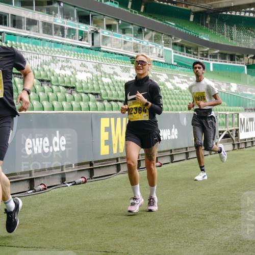 13.09.2026 - 21. swb-Marathon Bremen Michael Burmester http://msf.ph/oto/10442229 13.09.2026 10:28:15 Laufen im Stadion 10096, 10142, 10170, 10172, 10189, 10200, 10223, 10231, 10267, 10269, 10270, 10289, 10293, 10294, 10310, 10316, 10319, 10329, 10348, 10393, 10421, 10489, 10504, 10508, 10514, 10525, 10538, 10544, 10566, 10594, 10628, 10638, 10655, 10709, 10739, 10744, 10770, 10814, 10835, 10846, 10860, 10873, 10876, 10897, 10898, 10910, 10917, 10923, 10956, 10992, 10993, 11005, 11007, 11018, 11035, 11058, 11060, 11063, 11076, 11087, 11092, 11110, 11111, 11148, 11170, 11193 meine-sportfotos.de