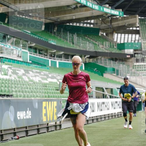 13.09.2026 - 21. swb-Marathon Bremen Michael Burmester http://msf.ph/oto/10442414 13.09.2026 10:28:19 Laufen im Stadion 10096, 10142, 10170, 10172, 10189, 10200, 10223, 10231, 10267, 10269, 10270, 10289, 10293, 10294, 10310, 10316, 10329, 10348, 10393, 10421, 10489, 10508, 10514, 10525, 10538, 10544, 10566, 10594, 10628, 10638, 10655, 10709, 10739, 10744, 10770, 10814, 10835, 10840, 10846, 10860, 10876, 10897, 10898, 10910, 10917, 10923, 10956, 10993, 11005, 11007, 11018, 11035, 11058, 11060, 11063, 11076, 11087, 11092, 11110, 11111, 11148, 11170, 11193 meine-sportfotos.de