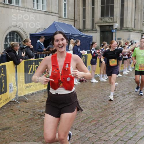 13.09.2026 - Kiel Lauf Yannick Fuchs http://msf.ph/oto/10442684 13.09.2026 11:56:13 Ziel  meine-sportfotos.de