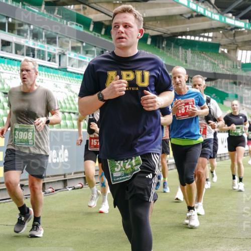 13.09.2026 - 21. swb-Marathon Bremen Michael Burmester http://msf.ph/oto/10442686 13.09.2026 13:07:18 Laufen im Stadion 109, 132, 156, 287, 303, 310, 372, 430, 454, 489, 578, 607, 613, 682, 716, 784, 800, 808, 809, 831, 834, 846, 911, 922, 1083, 1173, 1189, 1205, 1210, 1274, 1322, 1364, 1365, 1369, 1387, 1395, 1437, 1532, 1545, 1574, 1581, 1600, 1823, 1831, 1841, 1848, 1854, 1871, 1909, 1926, 1938, 2003, 2070, 2076, 2090, 2215, 2219, 2275, 2283, 2318, 2355, 2356, 2366, 2393, 2405, 2440, 2492, 2565, 2611, 2699, 2707, 2721, 2731, 2755, 2802, 2818, 2831, 2866, 2902, 2911, 2949, 2960 meine-sportfotos.de