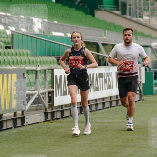 13.09.2026 - 21. swb-Marathon Bremen Michael Burmester http://msf.ph/oto/10442744 13.09.2026 12:43:56 Laufen im Stadion 439, 493, 623, 678, 681, 749, 819, 969, 1009, 1223, 1224, 1301, 1335, 1372, 1498, 1562, 1696, 1712, 1745, 1770, 1879, 1921, 2098, 2651, 2683, 3251, 3500, 3584, 3688, 4096, 4118, 4328, 4739, 4847, 4904, 5143, 5199, 5316, 5369, 5601, 5663, 5776, 5828, 5996, 6359, 6579, 6973, 7015, 7170, 7265, 7715, 7841, 7950, 8028, 8689, 8749, 8850, 8994, 9120, 9137, 9153, 9200, 9233, 9533, 9849, 13063, 13237, 126, 371, 453, 603, 640, 650, 671, 735, 744, 807, 862, 912, 957, 1136 meine-sportfotos.de