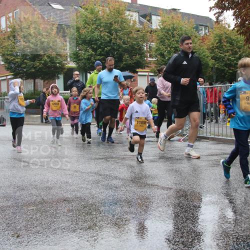 13.09.2026 - Kiel Lauf Markus Tischler http://msf.ph/oto/10442840 13.09.2026 08:35:21 Fleethörn 12651, 11806, 1, 39, 910, 78 meine-sportfotos.de