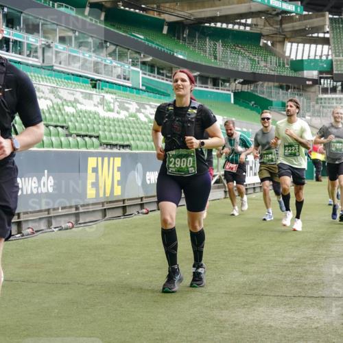 13.09.2026 - 21. swb-Marathon Bremen Michael Burmester http://msf.ph/oto/10442908 13.09.2026 13:07:22 Laufen im Stadion 109, 132, 156, 287, 303, 310, 372, 430, 454, 489, 578, 607, 613, 682, 716, 784, 800, 808, 809, 831, 834, 846, 911, 922, 1083, 1173, 1189, 1205, 1210, 1274, 1285, 1322, 1364, 1365, 1369, 1387, 1395, 1437, 1532, 1545, 1574, 1581, 1600, 1823, 1831, 1841, 1848, 1854, 1871, 1909, 1926, 1938, 2003, 2070, 2090, 2215, 2219, 2275, 2283, 2318, 2355, 2356, 2366, 2393, 2405, 2440, 2492, 2565, 2611, 2699, 2707, 2721, 2731, 2755, 2782, 2802, 2818, 2831, 2866, 2902, 2911, 2949, 2960 meine-sportfotos.de