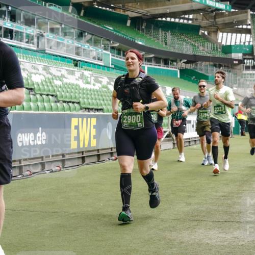 13.09.2026 - 21. swb-Marathon Bremen Michael Burmester http://msf.ph/oto/10442930 13.09.2026 13:07:22 Laufen im Stadion 109, 132, 156, 287, 303, 310, 372, 430, 454, 489, 578, 607, 613, 682, 716, 784, 800, 808, 809, 831, 834, 846, 911, 922, 1083, 1173, 1189, 1205, 1210, 1274, 1285, 1322, 1364, 1365, 1369, 1387, 1395, 1437, 1532, 1545, 1574, 1581, 1600, 1823, 1831, 1841, 1848, 1854, 1871, 1909, 1926, 1938, 2003, 2070, 2090, 2215, 2219, 2275, 2283, 2318, 2355, 2356, 2366, 2393, 2405, 2440, 2492, 2565, 2611, 2699, 2707, 2721, 2731, 2755, 2782, 2802, 2818, 2831, 2866, 2902, 2911, 2949, 2960 meine-sportfotos.de