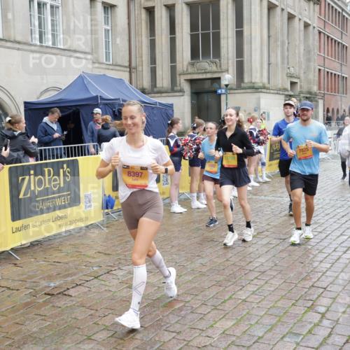 13.09.2026 - Kiel Lauf Yannick Fuchs http://msf.ph/oto/10442951 13.09.2026 11:56:35 Ziel  meine-sportfotos.de