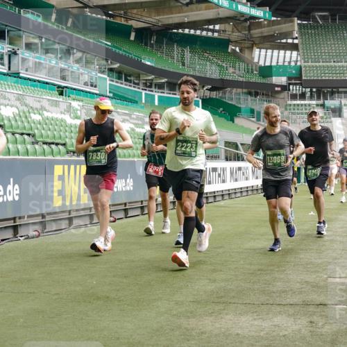 13.09.2026 - 21. swb-Marathon Bremen Michael Burmester http://msf.ph/oto/10443029 13.09.2026 13:07:23 Laufen im Stadion 109, 132, 156, 287, 303, 310, 372, 430, 454, 489, 551, 578, 607, 613, 682, 716, 784, 800, 808, 809, 831, 834, 846, 911, 922, 1083, 1173, 1189, 1205, 1210, 1274, 1285, 1322, 1364, 1365, 1369, 1387, 1395, 1437, 1532, 1545, 1574, 1581, 1600, 1823, 1831, 1841, 1848, 1854, 1871, 1909, 1926, 1938, 2003, 2070, 2090, 2215, 2219, 2275, 2283, 2318, 2355, 2356, 2366, 2393, 2405, 2440, 2492, 2565, 2611, 2699, 2707, 2721, 2731, 2755, 2782, 2802, 2818, 2831, 2866, 2902, 2911, 2949, 2960 meine-sportfotos.de