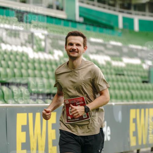 13.09.2026 - 21. swb-Marathon Bremen Michael Burmester http://msf.ph/oto/10443073 13.09.2026 12:44:12 Laufen im Stadion 339, 493, 623, 678, 681, 715, 819, 969, 1223, 1224, 1264, 1301, 1335, 1372, 1498, 1562, 1696, 1745, 1770, 1879, 1921, 1937, 1975, 2098, 2651, 2683, 3251, 3500, 3584, 3688, 4096, 4118, 4328, 4739, 4904, 5143, 5199, 5316, 5369, 5601, 5663, 5776, 5996, 6359, 6579, 6973, 7015, 7170, 7206, 7265, 7715, 7841, 7950, 8028, 8689, 8749, 8850, 8994, 9137, 9153, 9200, 9233, 9533, 9849, 13063, 13168, 13237, 126, 371, 453, 603, 640, 650, 671, 735, 744, 862, 912, 957, 1136, 1411 meine-sportfotos.de