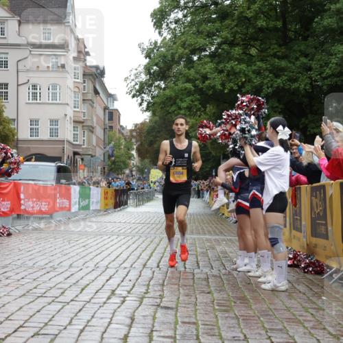 13.09.2026 - Kiel Lauf Yannick Fuchs http://msf.ph/oto/10443121 13.09.2026 11:58:58 Ziel 6694 meine-sportfotos.de