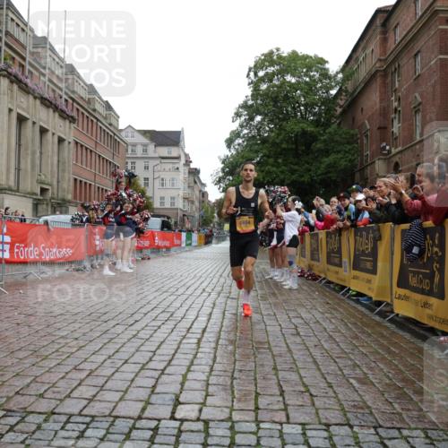 13.09.2026 - Kiel Lauf Yannick Fuchs http://msf.ph/oto/10443167 13.09.2026 11:59:00 Ziel 6694 meine-sportfotos.de