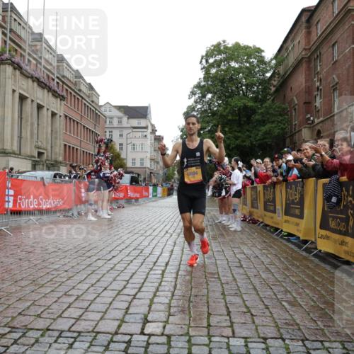 13.09.2026 - Kiel Lauf Yannick Fuchs http://msf.ph/oto/10443183 13.09.2026 11:59:00 Ziel 6694 meine-sportfotos.de