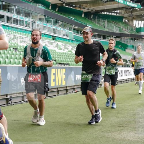 13.09.2026 - 21. swb-Marathon Bremen Michael Burmester http://msf.ph/oto/10443333 13.09.2026 13:07:26 Laufen im Stadion 109, 132, 156, 287, 303, 310, 372, 430, 454, 489, 551, 578, 607, 613, 682, 716, 784, 800, 808, 809, 831, 834, 846, 911, 922, 1083, 1173, 1189, 1205, 1210, 1285, 1322, 1364, 1365, 1369, 1387, 1395, 1437, 1532, 1545, 1574, 1600, 1688, 1823, 1831, 1841, 1848, 1854, 1871, 1909, 1926, 1938, 2003, 2070, 2090, 2215, 2219, 2275, 2283, 2318, 2355, 2356, 2366, 2393, 2405, 2440, 2492, 2565, 2611, 2699, 2707, 2721, 2731, 2755, 2782, 2802, 2818, 2831, 2866, 2902, 2911, 2949, 2960 meine-sportfotos.de
