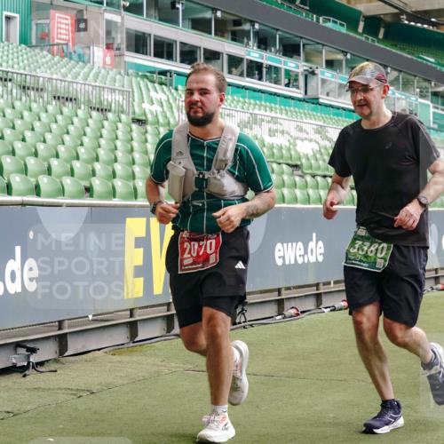 13.09.2026 - 21. swb-Marathon Bremen Michael Burmester http://msf.ph/oto/10443371 13.09.2026 13:07:27 Laufen im Stadion 109, 132, 156, 287, 303, 310, 372, 430, 454, 489, 551, 578, 607, 613, 682, 716, 784, 800, 808, 809, 831, 834, 846, 911, 922, 1083, 1173, 1189, 1205, 1210, 1285, 1322, 1364, 1365, 1369, 1387, 1395, 1437, 1532, 1545, 1574, 1600, 1688, 1823, 1831, 1841, 1848, 1854, 1871, 1909, 1926, 1938, 2003, 2070, 2090, 2215, 2219, 2275, 2283, 2318, 2355, 2356, 2366, 2393, 2405, 2440, 2492, 2565, 2611, 2699, 2707, 2721, 2731, 2755, 2782, 2802, 2818, 2831, 2866, 2902, 2911, 2949, 2960 meine-sportfotos.de