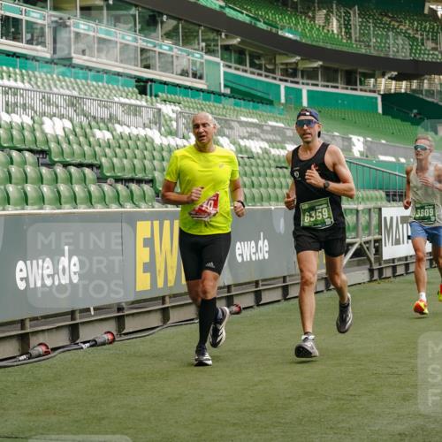 13.09.2026 - 21. swb-Marathon Bremen Michael Burmester http://msf.ph/oto/10443391 13.09.2026 12:44:27 Laufen im Stadion 280, 339, 493, 623, 678, 681, 715, 819, 969, 1264, 1301, 1335, 1372, 1498, 1562, 1696, 1770, 1921, 1937, 1975, 2020, 2098, 2683, 3092, 3251, 3271, 3500, 3609, 3688, 4096, 4118, 4328, 4739, 4904, 5143, 5199, 5316, 5369, 5601, 5663, 5776, 5996, 6359, 6579, 6973, 7015, 7170, 7206, 7265, 7715, 7841, 7950, 8028, 8689, 8749, 8850, 9129, 9137, 9153, 9200, 9233, 9583, 9849, 13063, 13168, 13237, 126, 371, 453, 603, 640, 650, 671, 735, 744, 862, 912, 957, 1136, 1411, 1822 meine-sportfotos.de